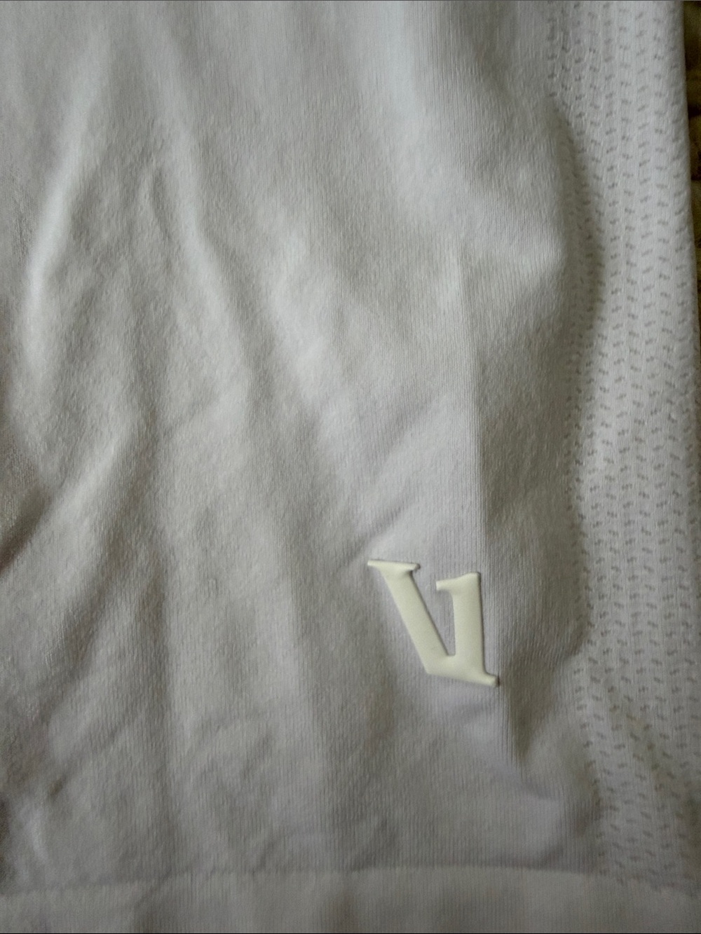 Vuori Short Sleeve Seamless Surge Tee White - Picture 2 of 4